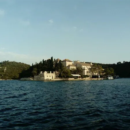 Authentic Ap For 2, Babino Polje,mljet * Babino Polje