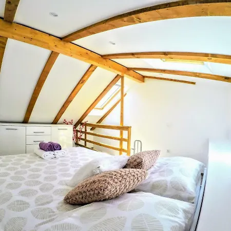 Authentic Ap For 2, Babino Polje,mljet Apartment